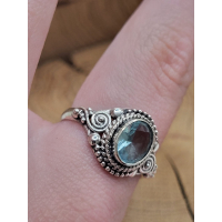 Echt zilveren Ring met Topaas maat 17